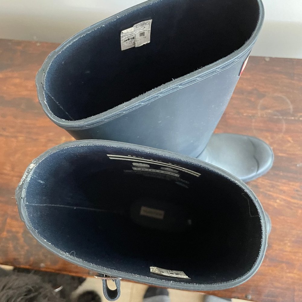 Hunter Original Refined Rain Boots - Navy Blue